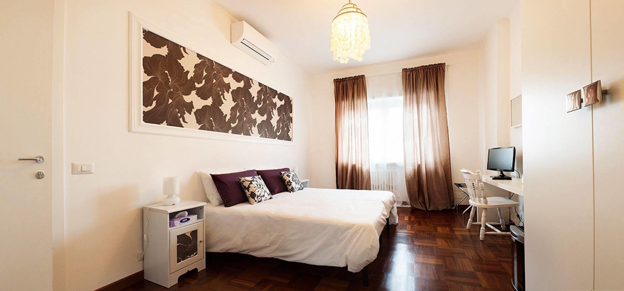 Rome&Suites Buitenkant foto